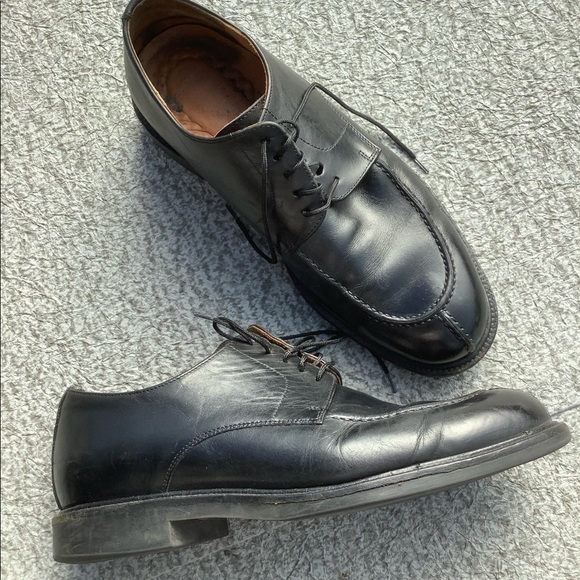 Men’s Dress Shoes - Picture 2 of 4